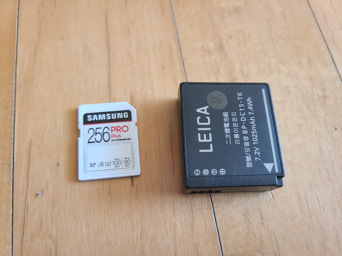 라이카 D-LUX7 정품 그립, 오토캡, sd카드 포함 풀박스 상품이미지9