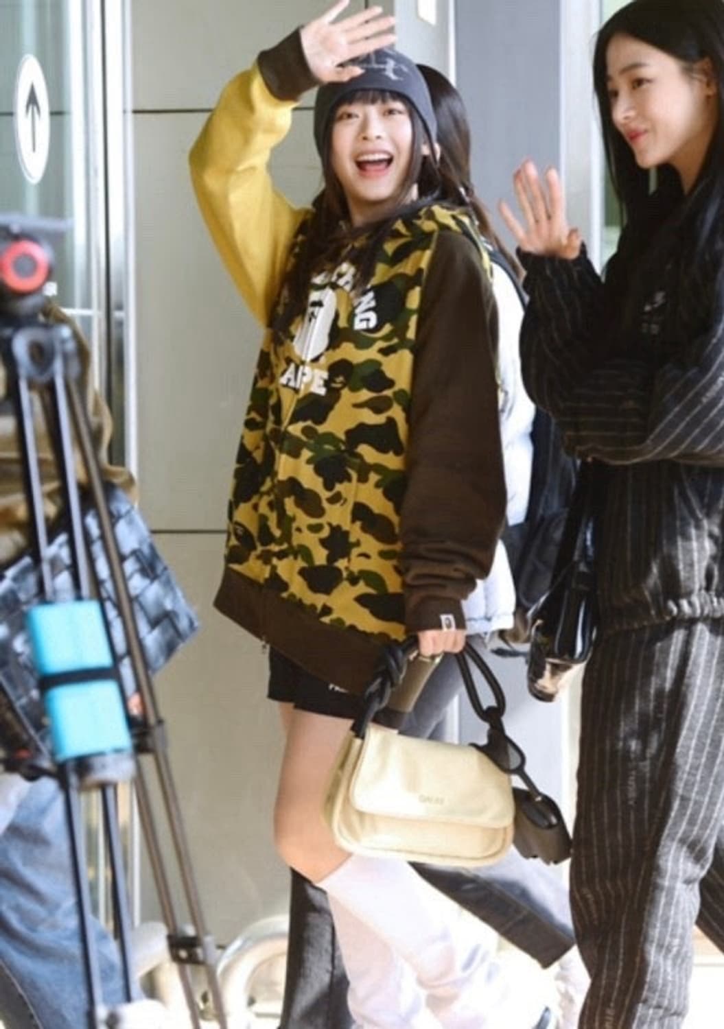 (급처) 베이프 크레이지 카모 후드집업 황계 S 상품이미지1