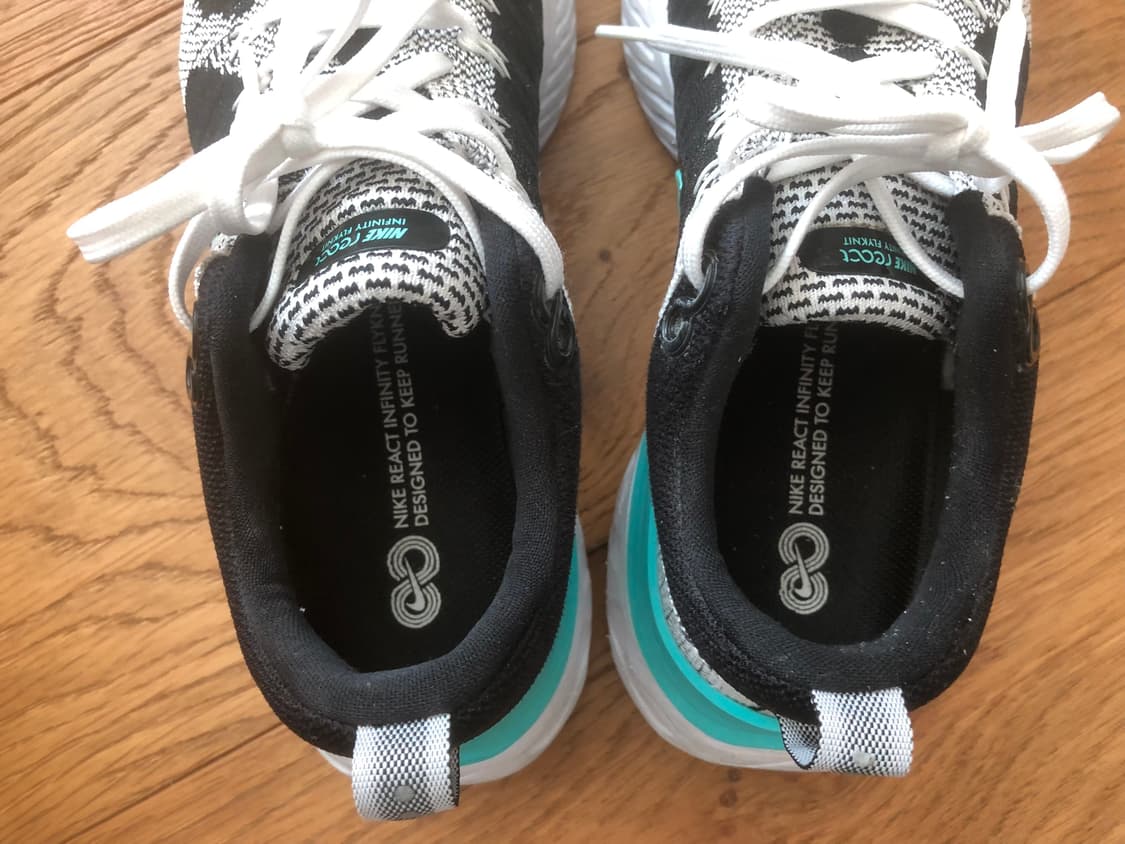 나이키 리액트 인피니티 런 플라이니트 2 (235) 상품이미지4