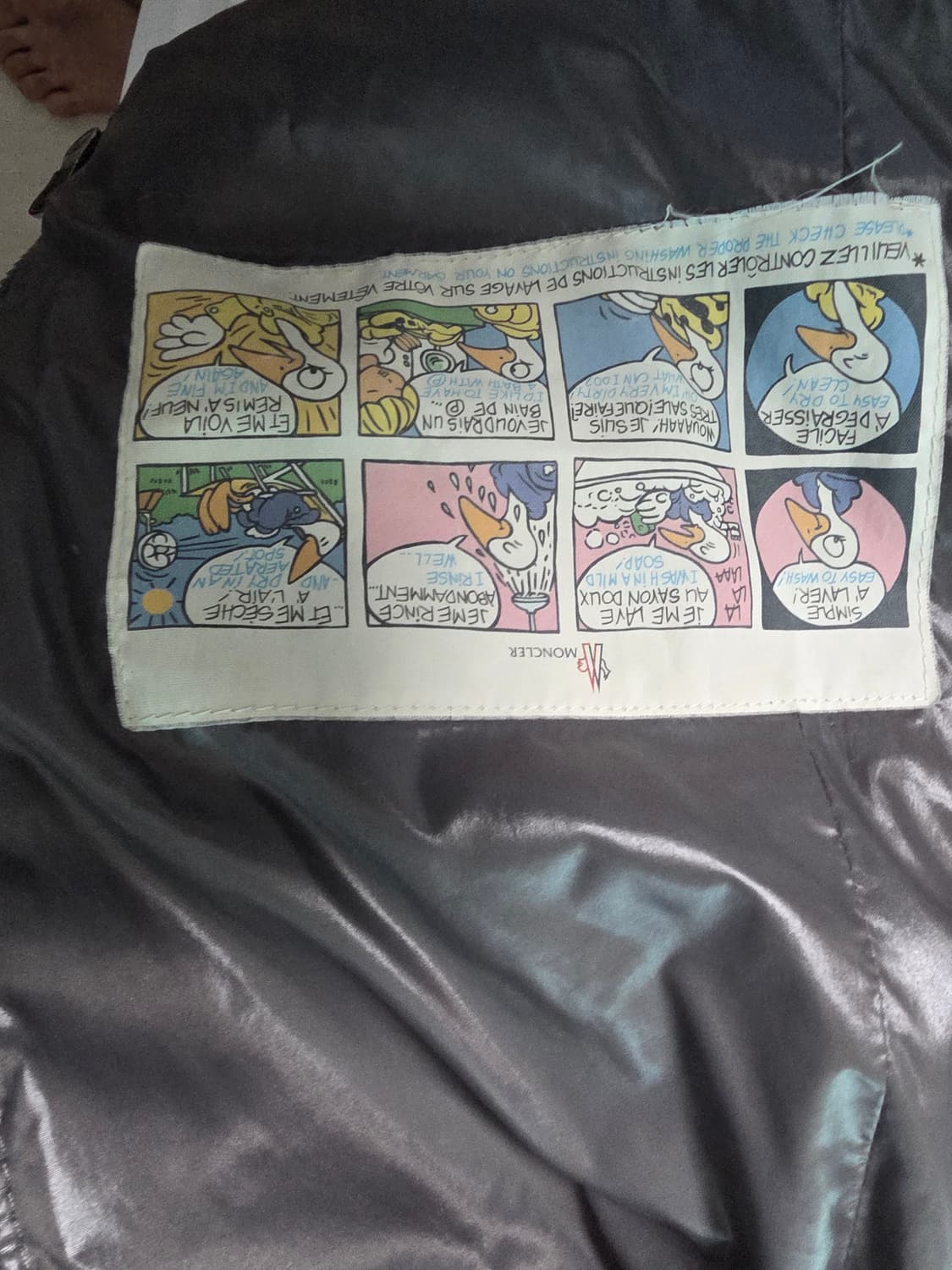 몽클레어 여자 패딩 조끼 그레이 상품이미지2