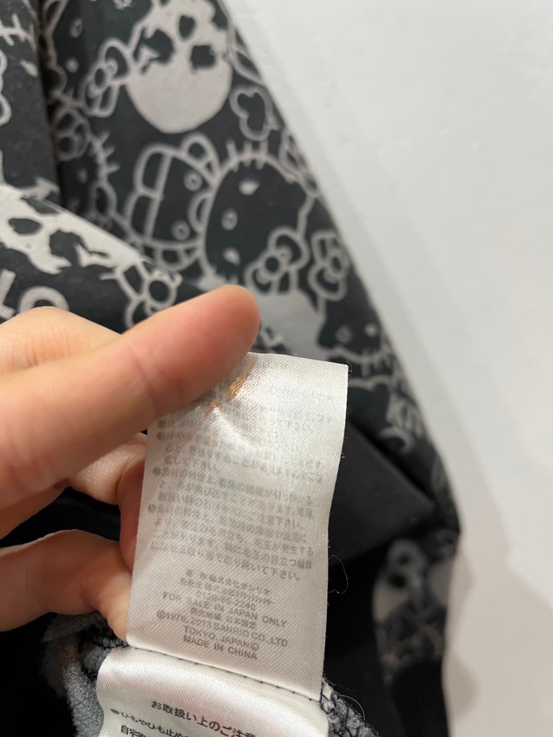 산리오 헬로키티 일본 한정판매 스컬 후드집업  상품이미지6