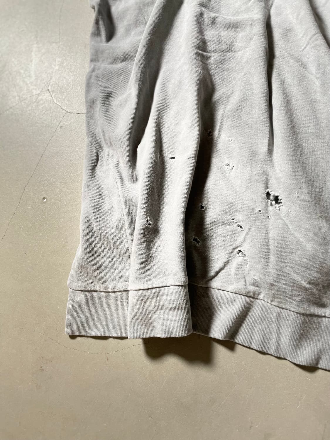  KZ Atelier Hand Distressed Hood tee 상품이미지6