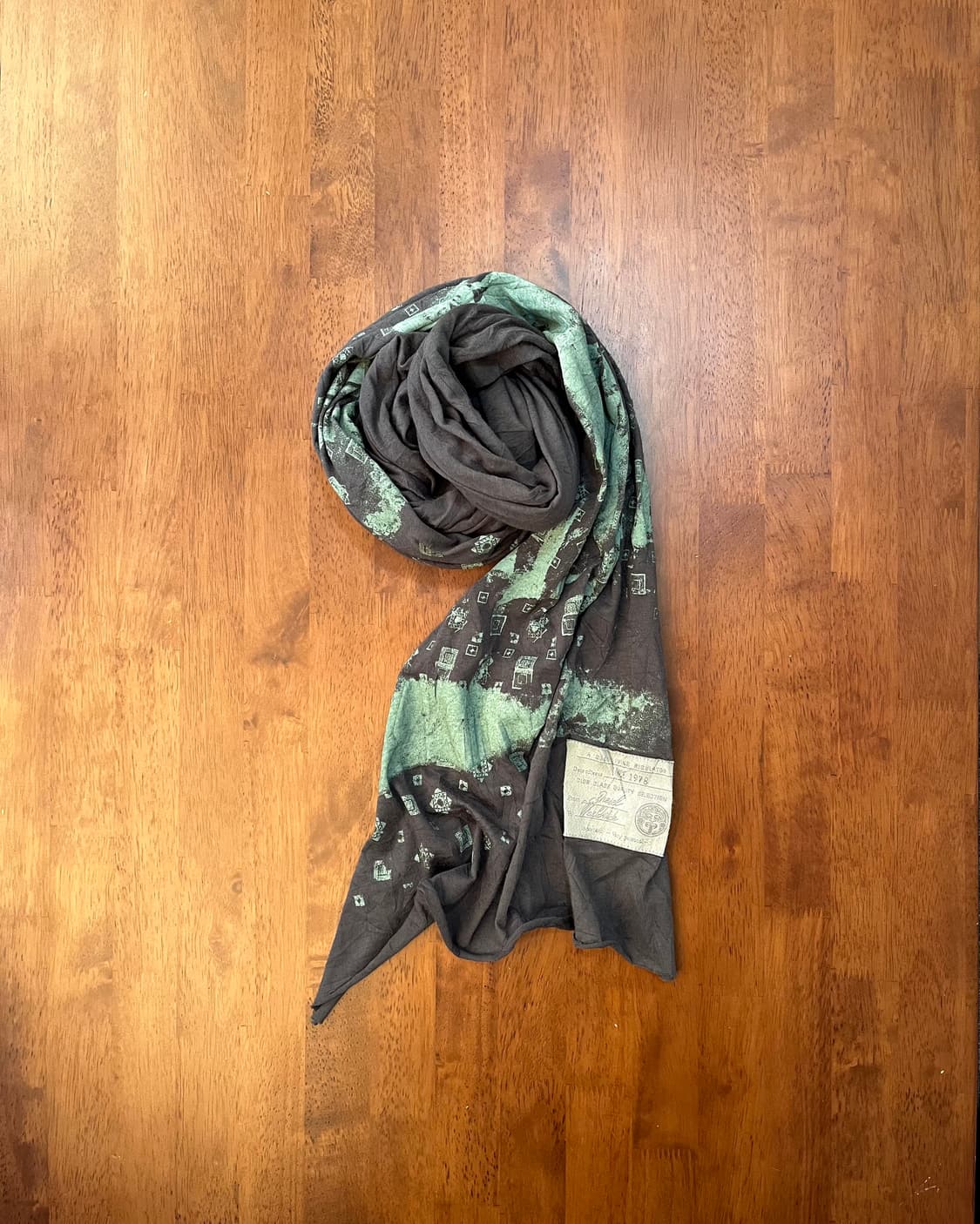 디젤 주름 그래픽 스카프 상품이미지2