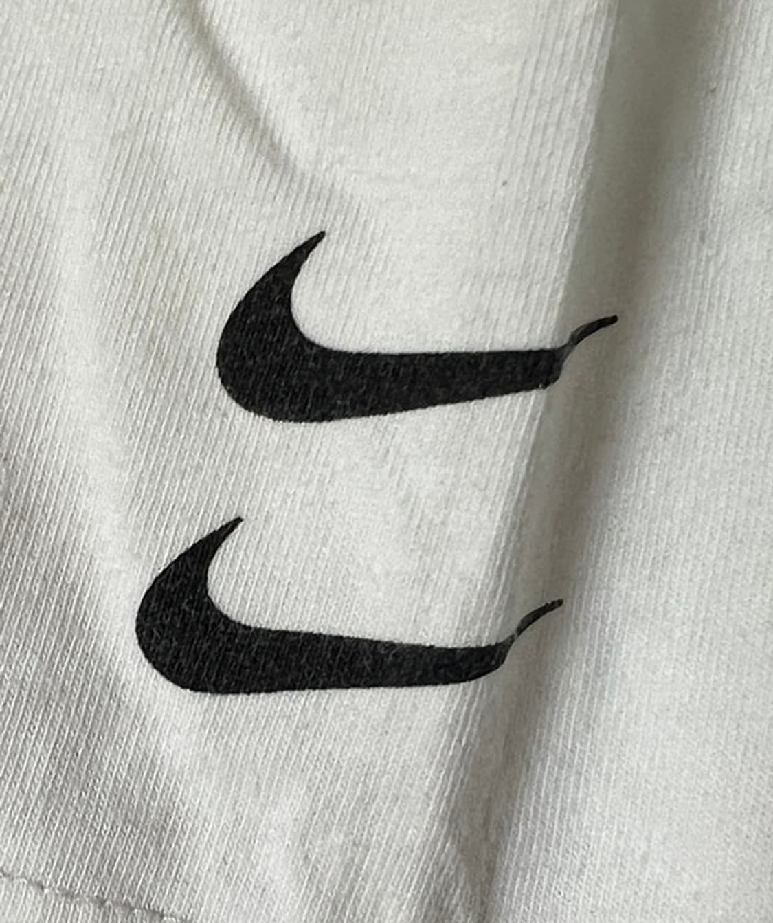NIKE 나이키 NSW 스우시 남자 반팔티셔츠 화이트 솔리드 XL 105 상품이미지4