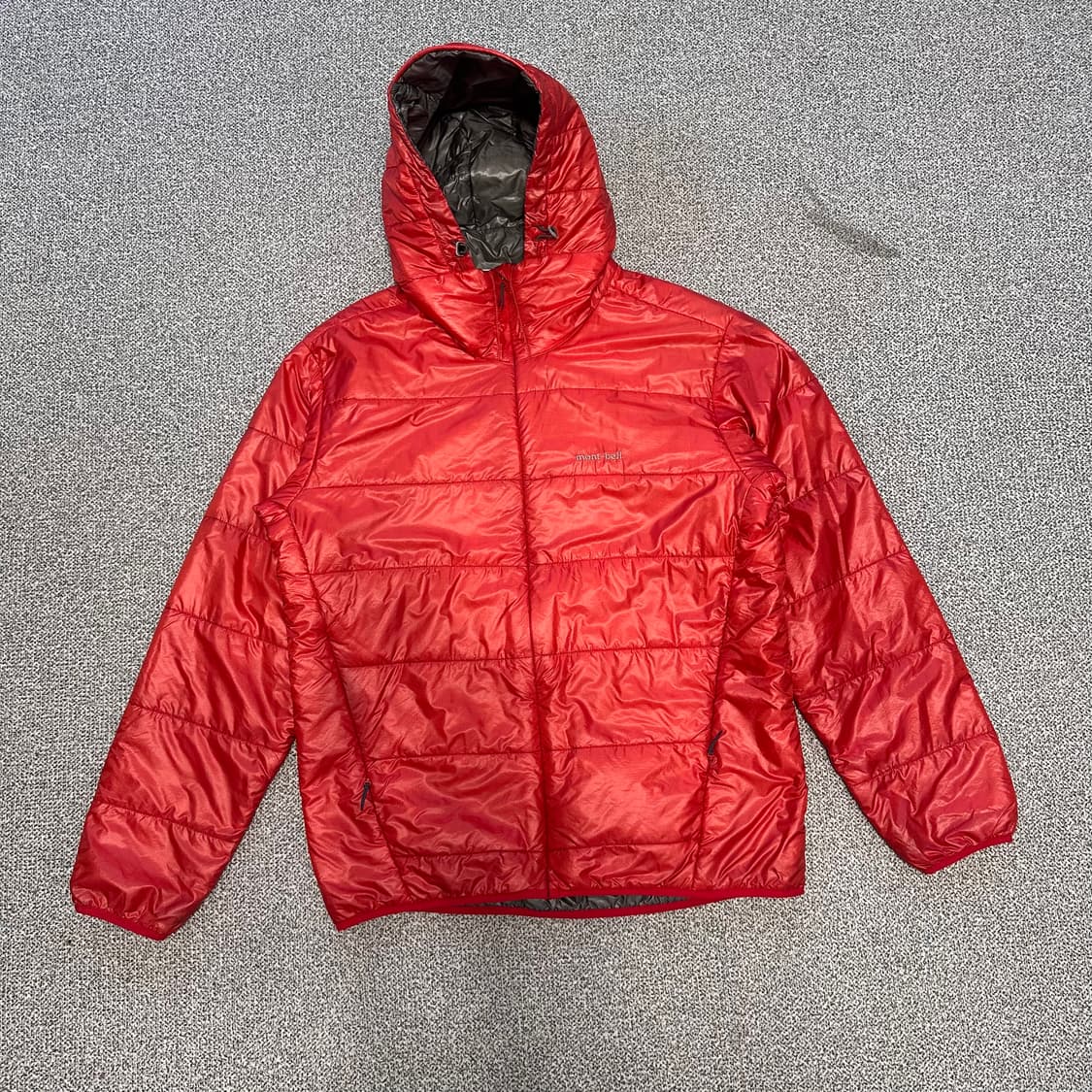 몽벨 경량 패딩 레드 상품이미지1