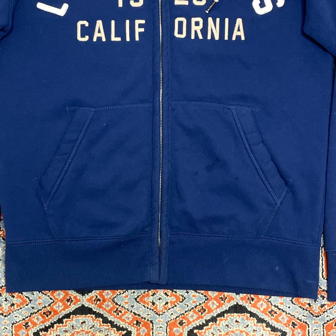 후아유 로스앤젤레스 스펠로고 딥블루 기모 후드집업 남성L 상품이미지3