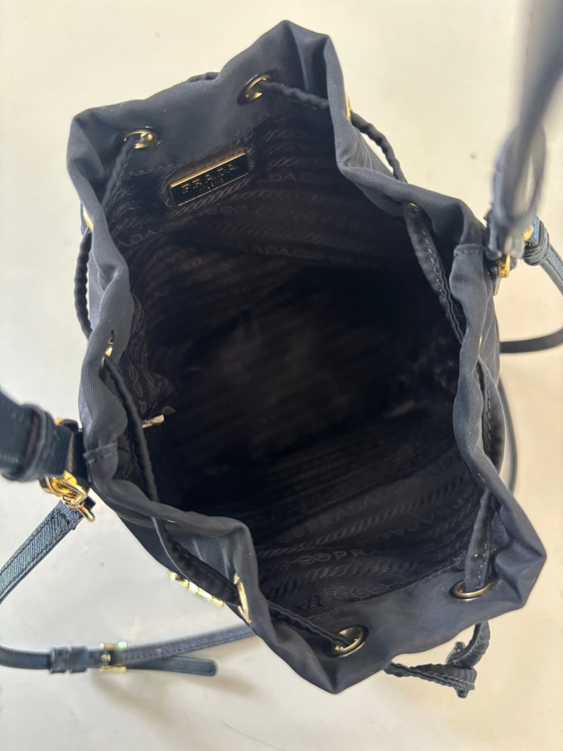 Prada Duet Bucket Bag 상품이미지8