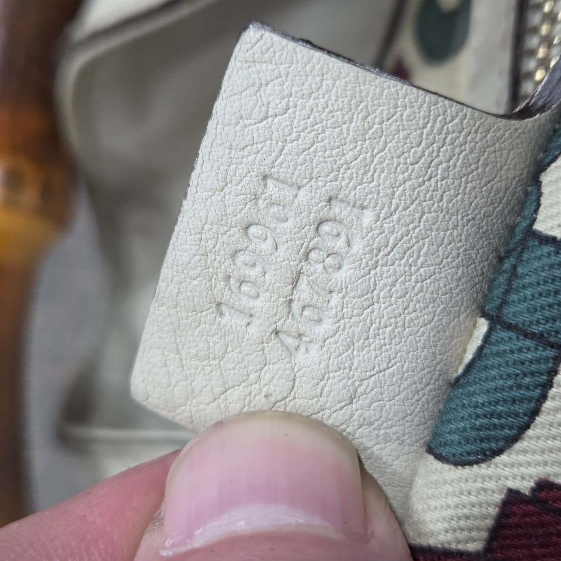 구찌 뱀부 토트앤숄더 상품이미지8