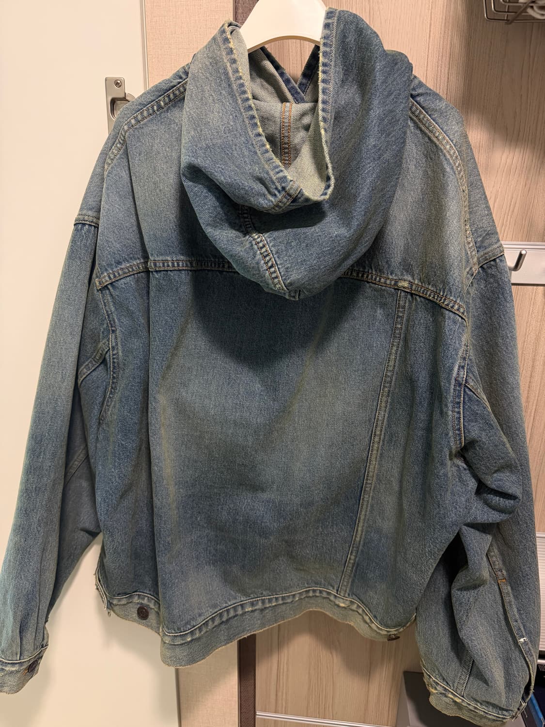 발렌시아가 후디 상품이미지2