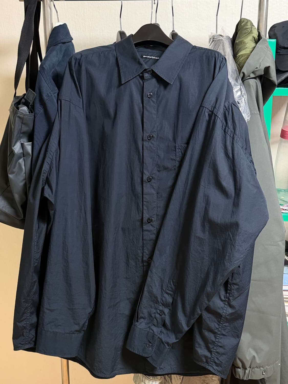 발렌시아가 남성 셔츠 상품이미지4