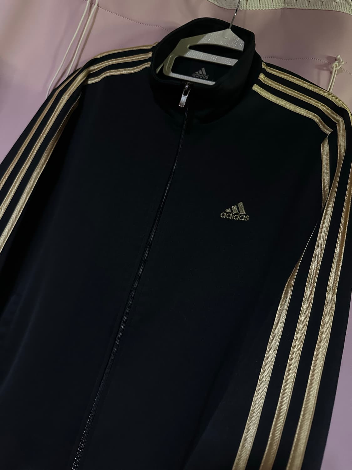 아디다스져지 아디다스 삼선 트랙탑 검골 아디다스 블랙 골드 집업 올드스쿨 상품이미지1