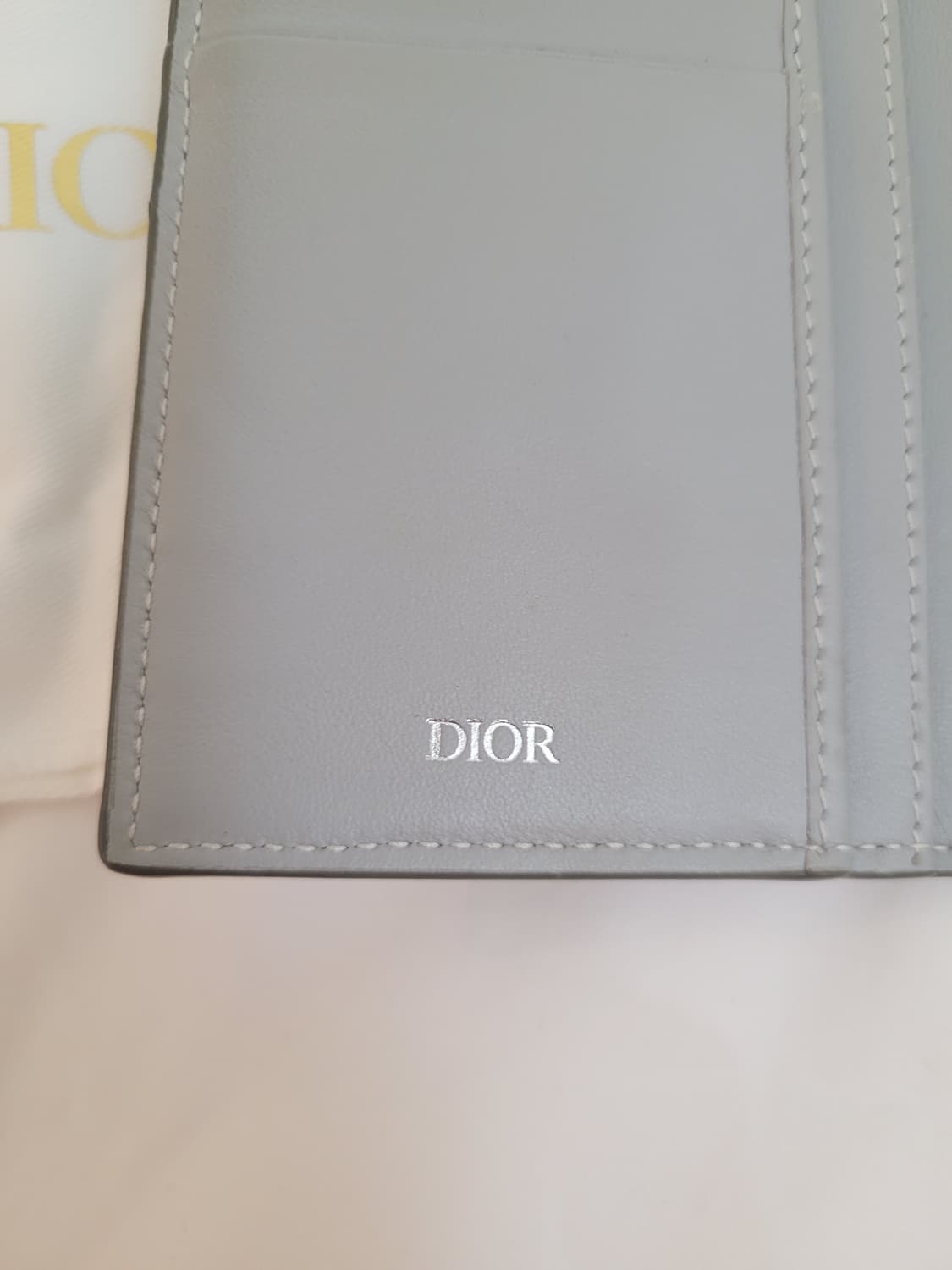 디올 다이아몬드 장지갑 상품이미지10