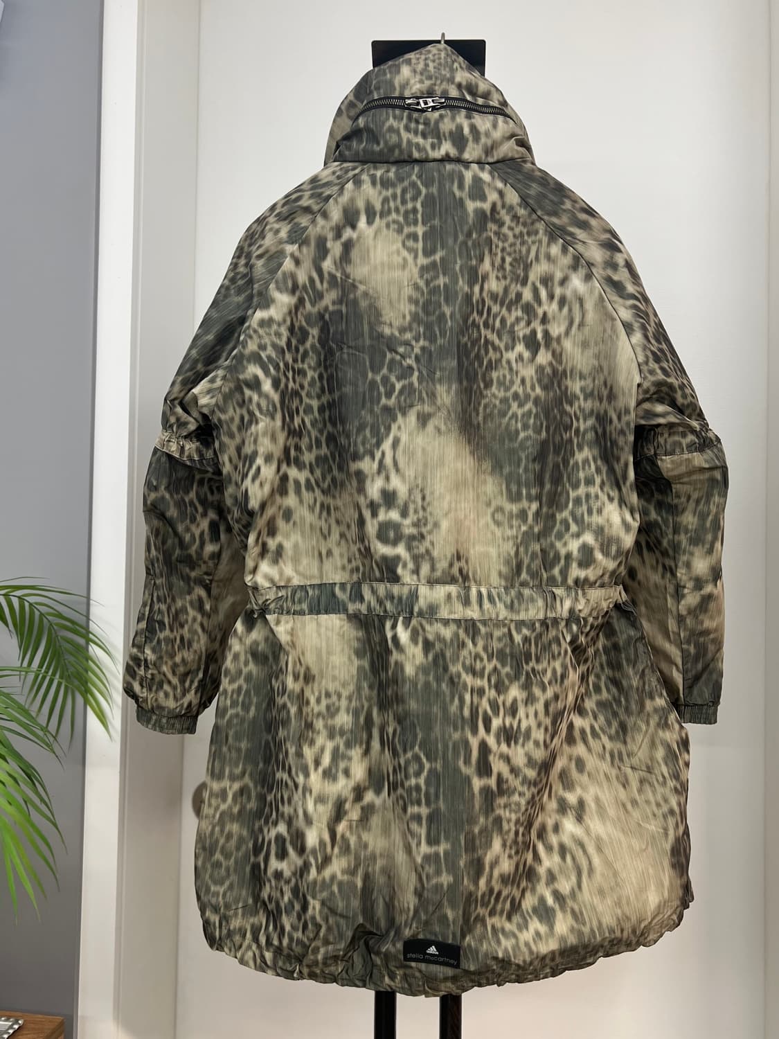 아디다스by 스텔라매카트니 바람막이 코트 M 상품이미지3