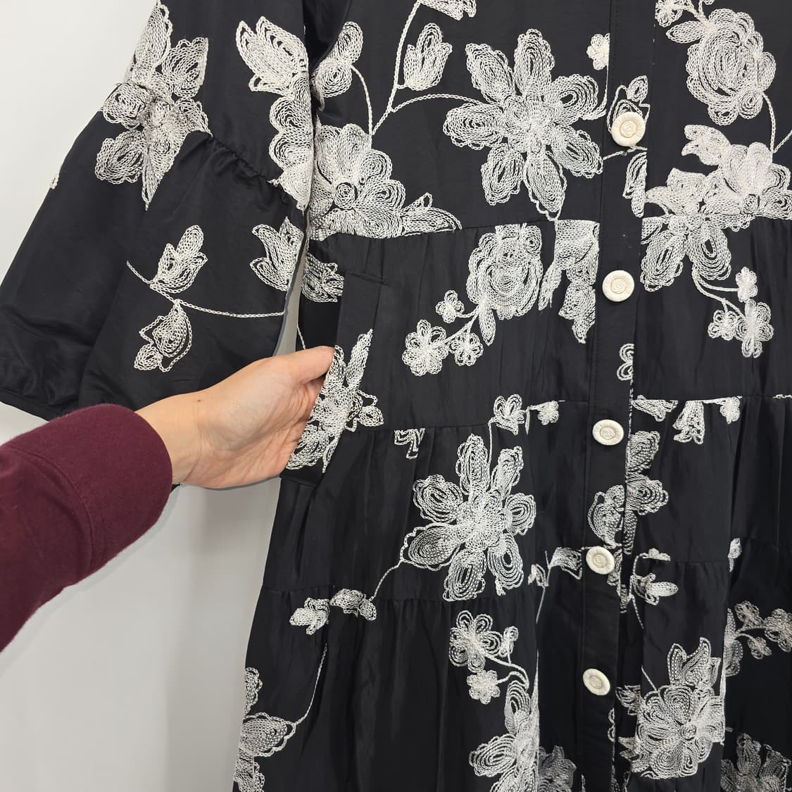 블랙 플라워 자수 셔츠 원피스 66 상품이미지9
