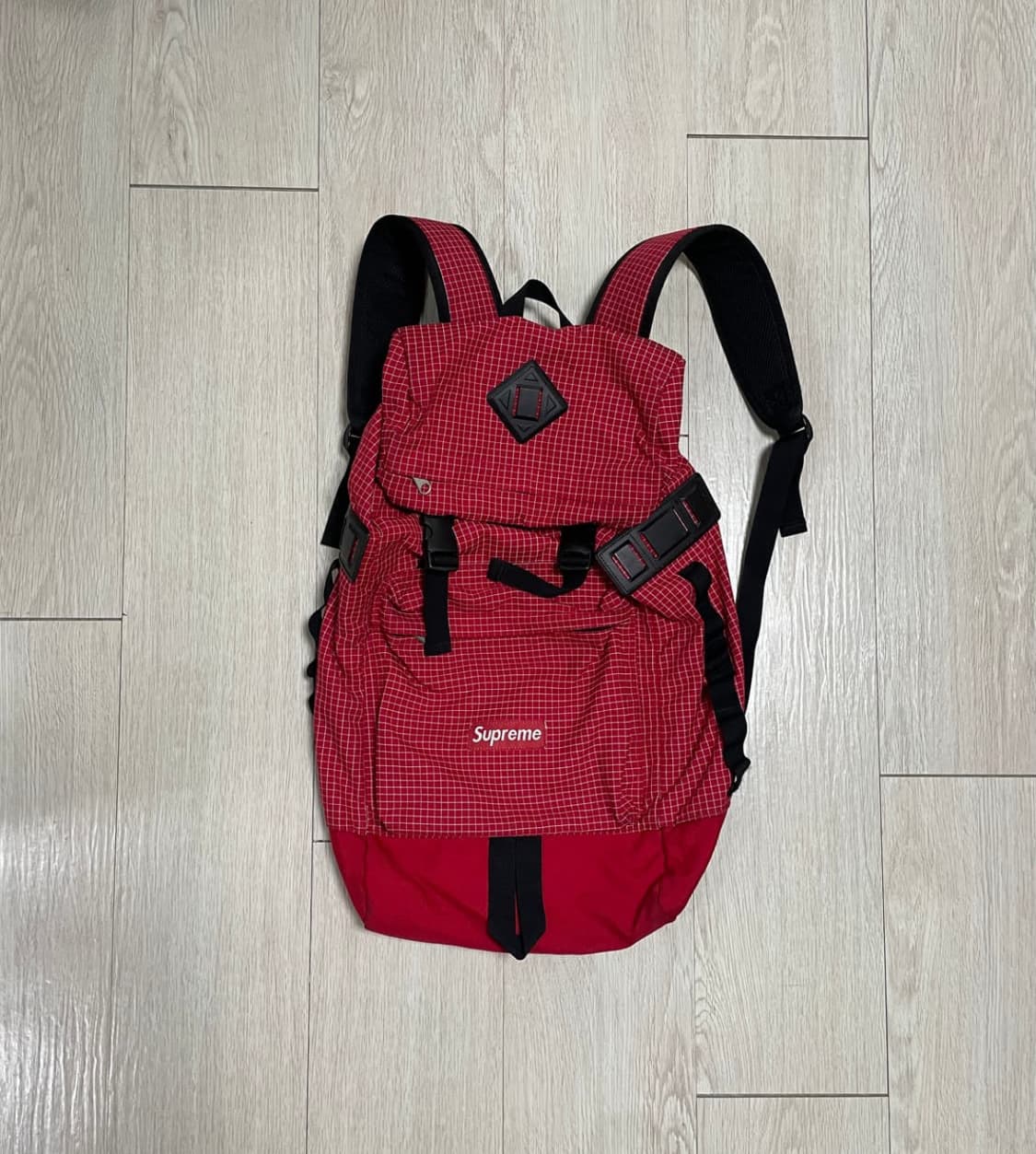 슈프림 09fw 립스탑 쿄듀라 아카이브 백팩 가방 상품이미지1