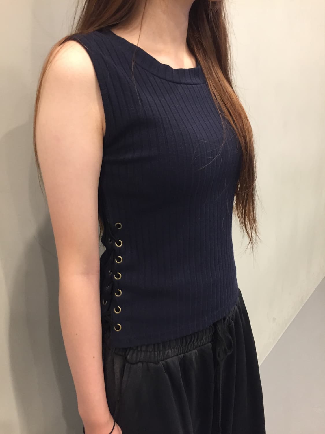 D.i.a Side Lace-Up Sleeveless Top 상품이미지6