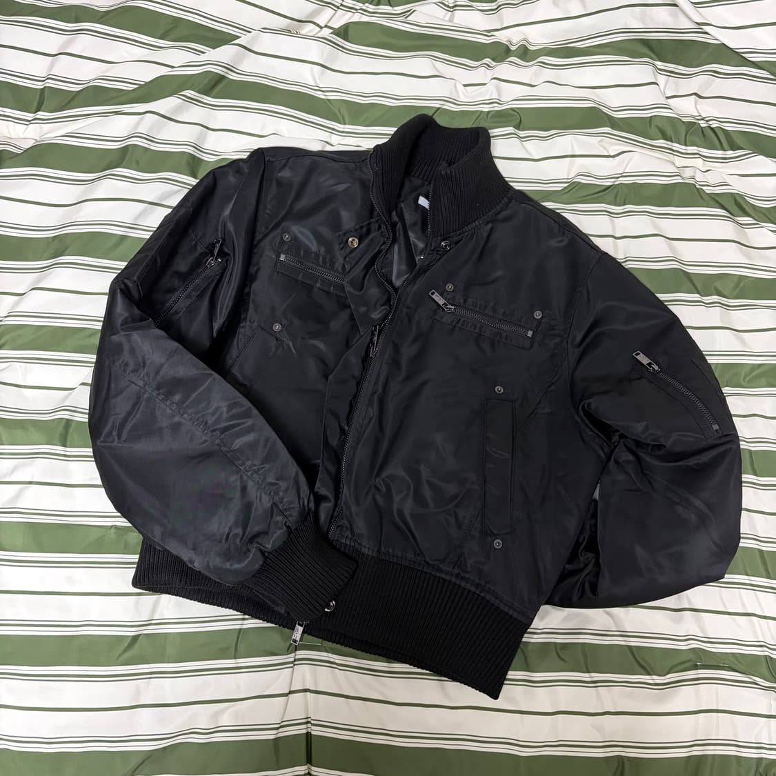 aniv MA-1 Bomber Jumper black 상품이미지2