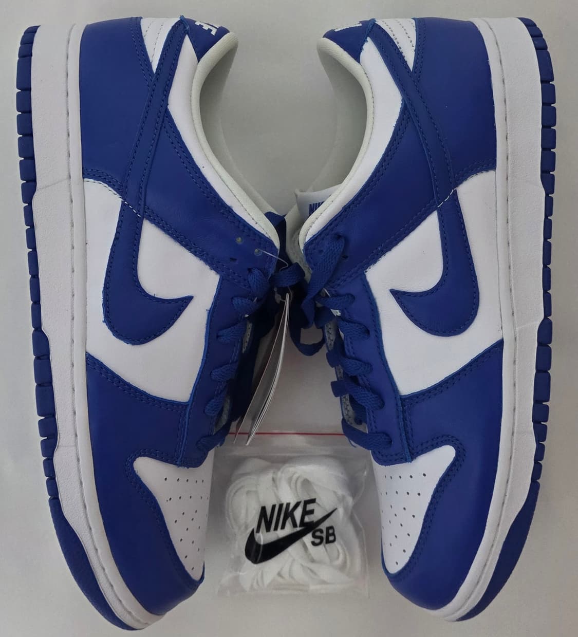 나이키 덩크 로우 켄터키 300 새 제품 상품이미지1