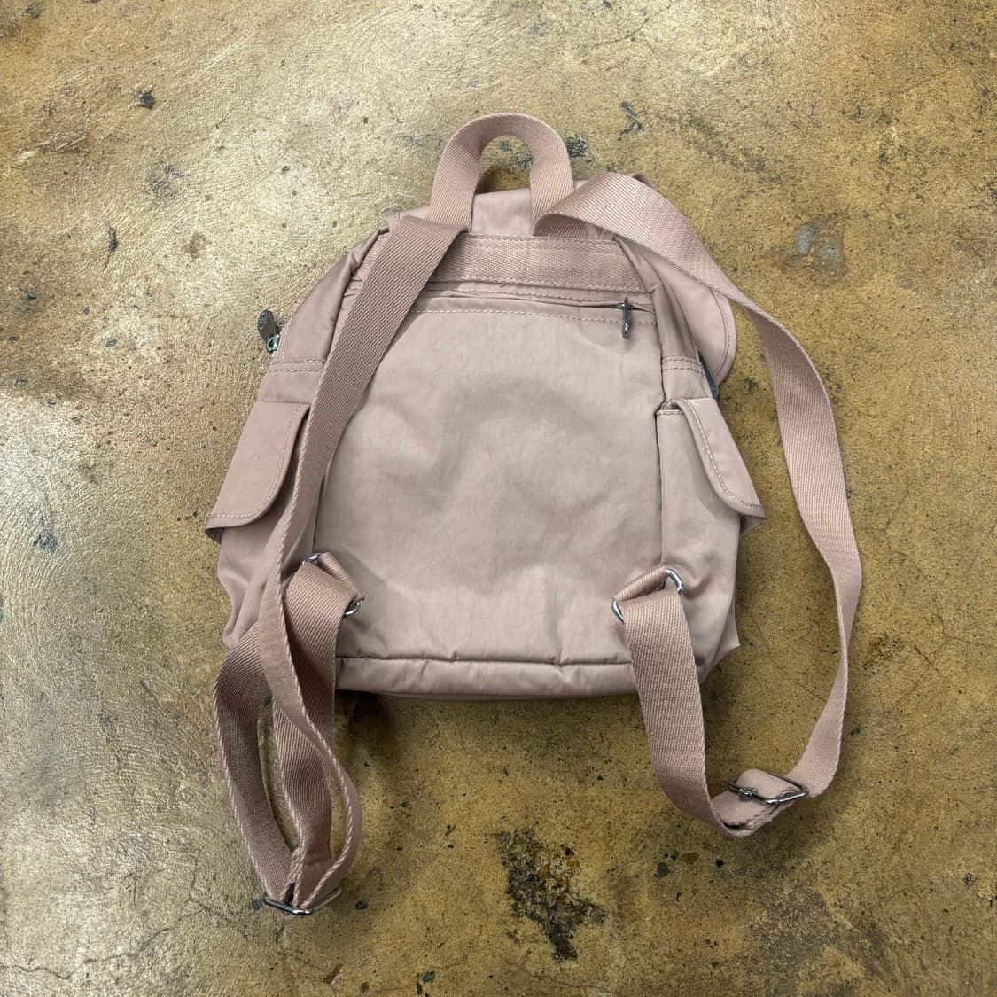 키플링 핑크 베이지 미니 백팩 가방 상품이미지3