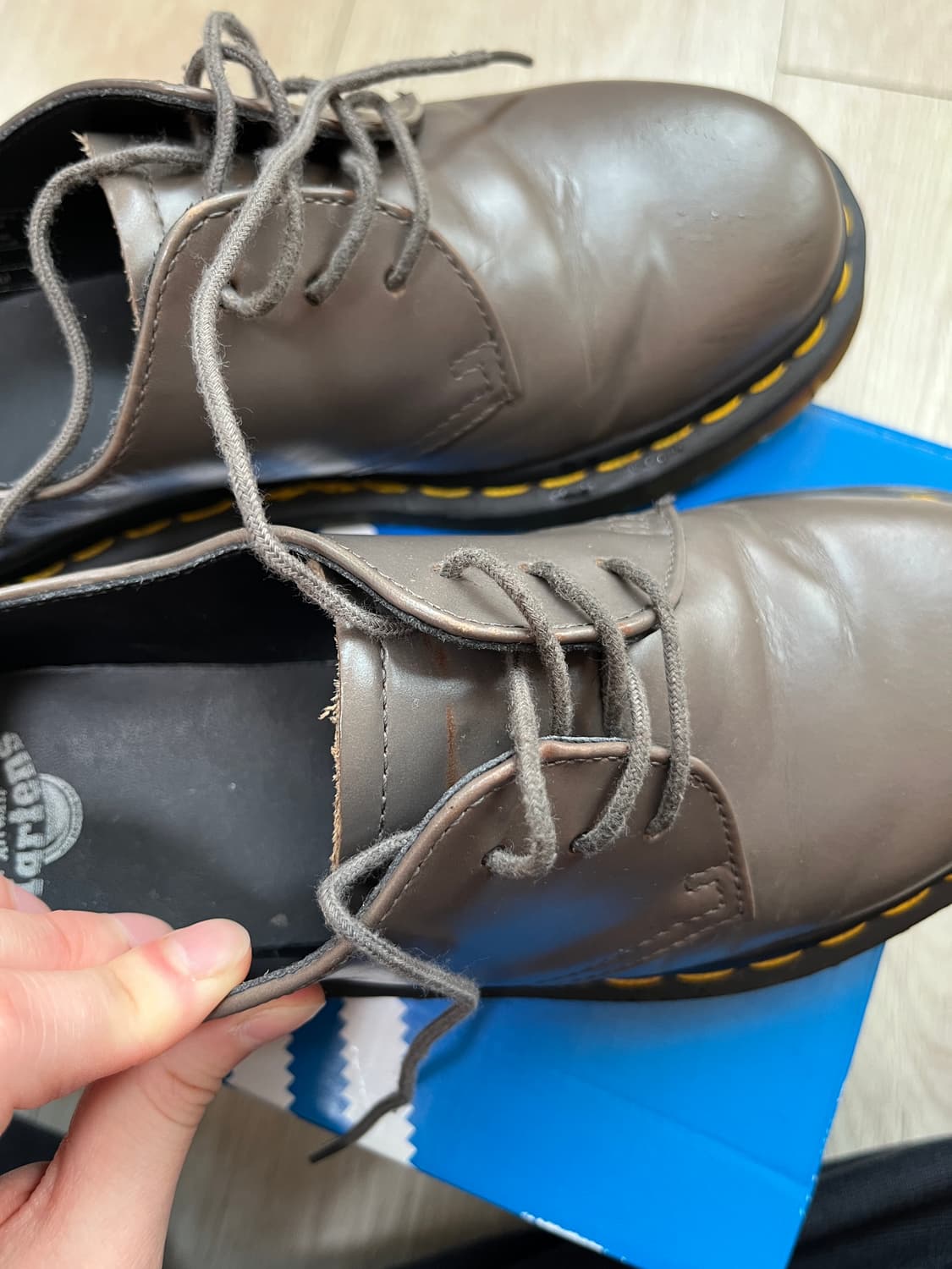 닥터마틴 1461 3홀 더비슈즈 그레이 상품이미지9