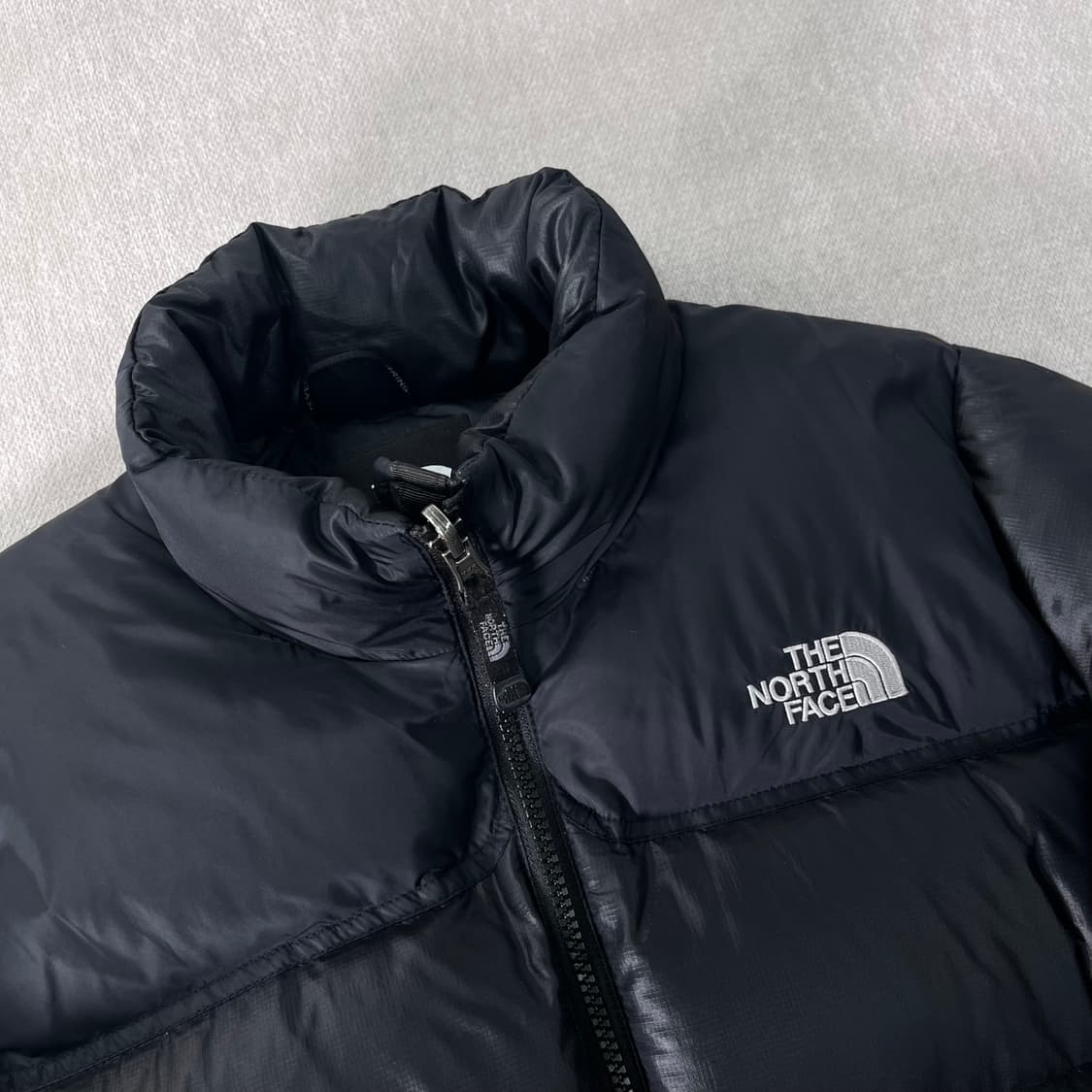 W 95 노스페이스 유광 1996 700 눕시 패딩 상품이미지2