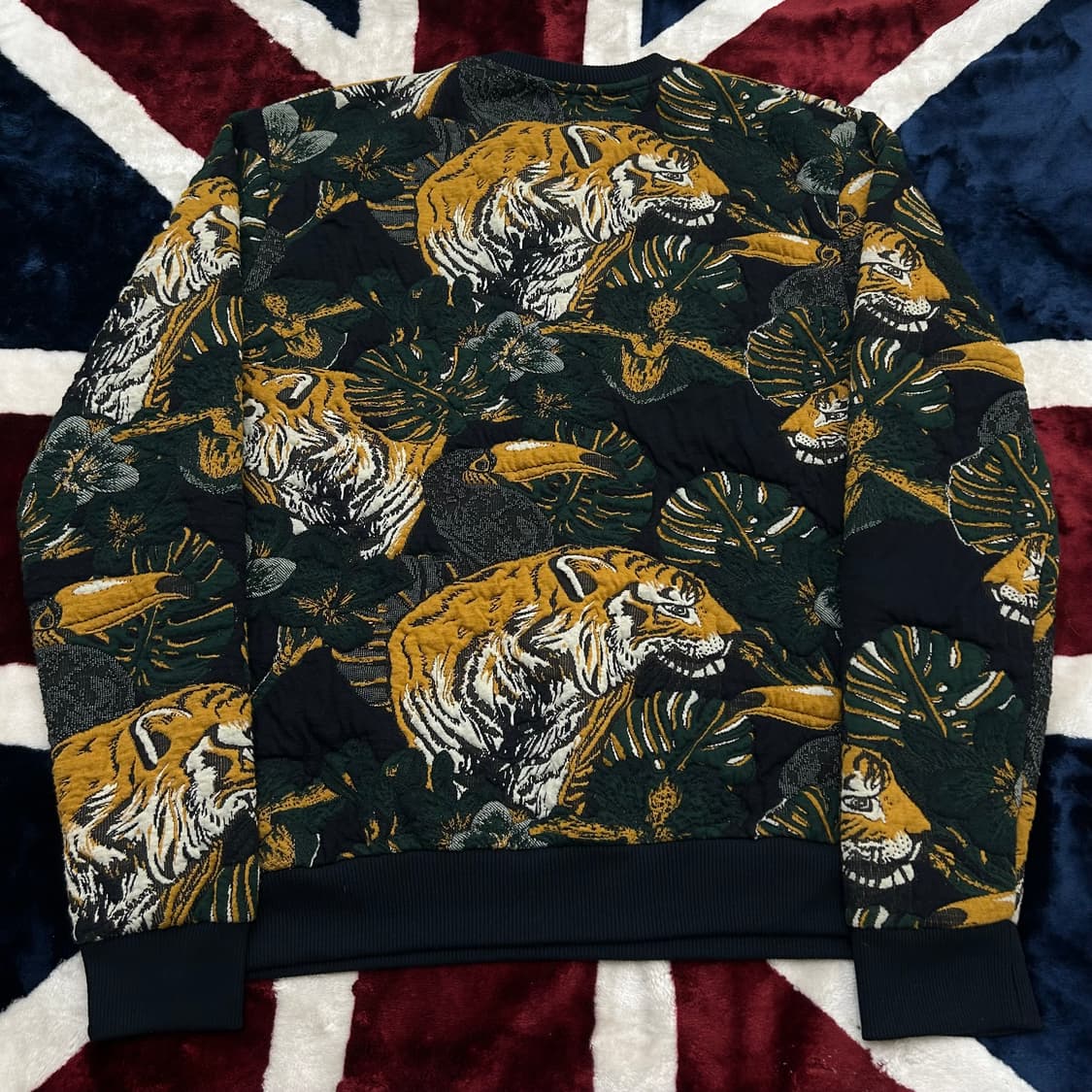 [한국XL]ZARA 타이거 자수 맨투맨 상품이미지4