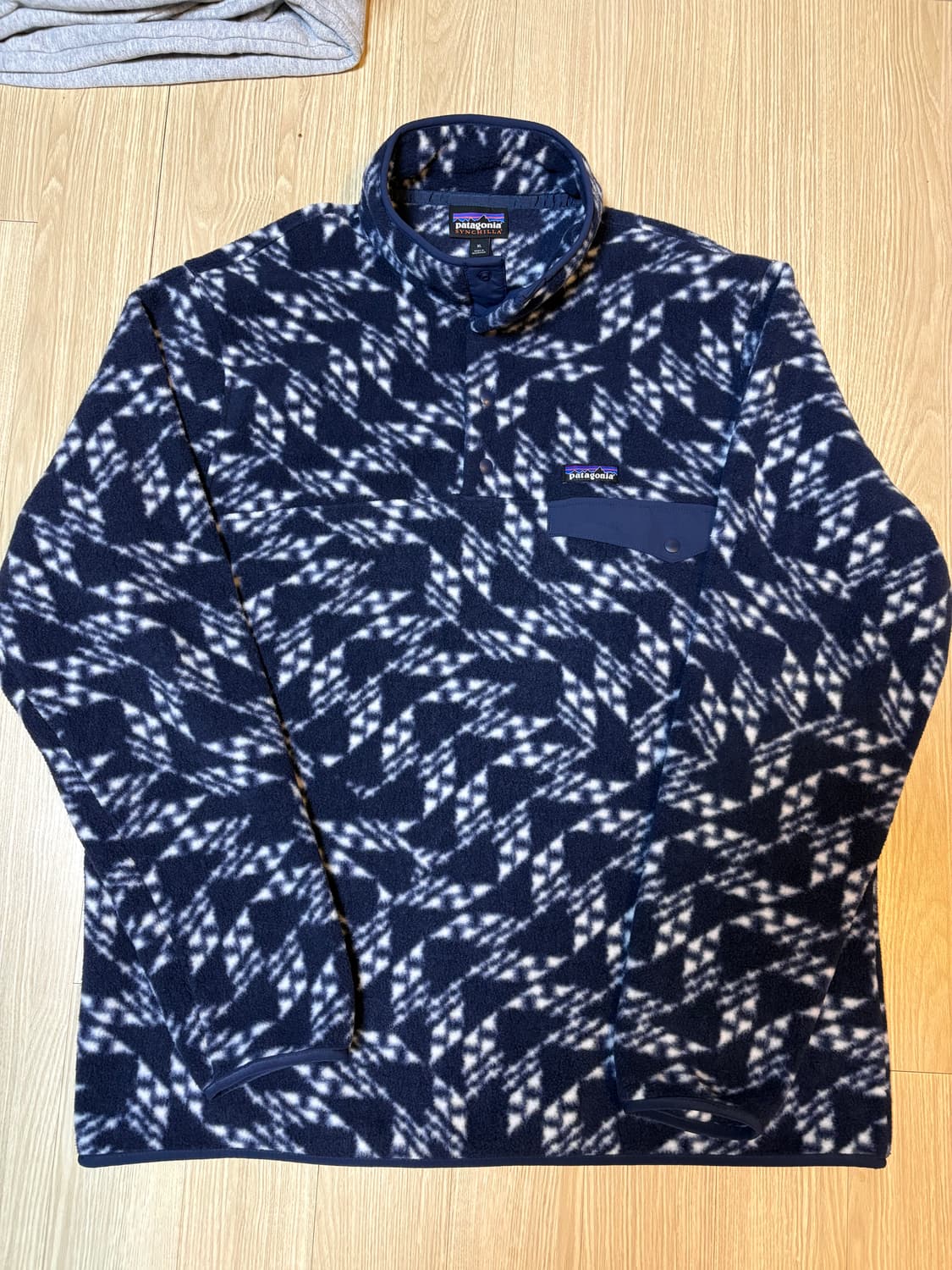 patagonia 파타고니아 신칠라 뉴네이비 XL 팝니다 상품이미지1