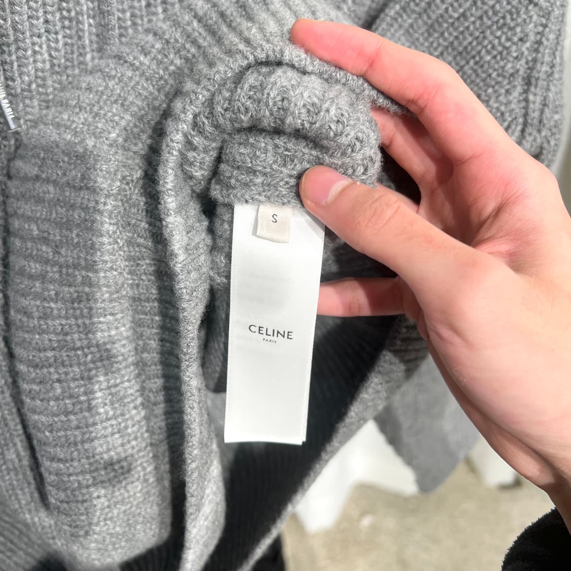 (100) 셀린느 니트 후드 그레이 신형  상품이미지5