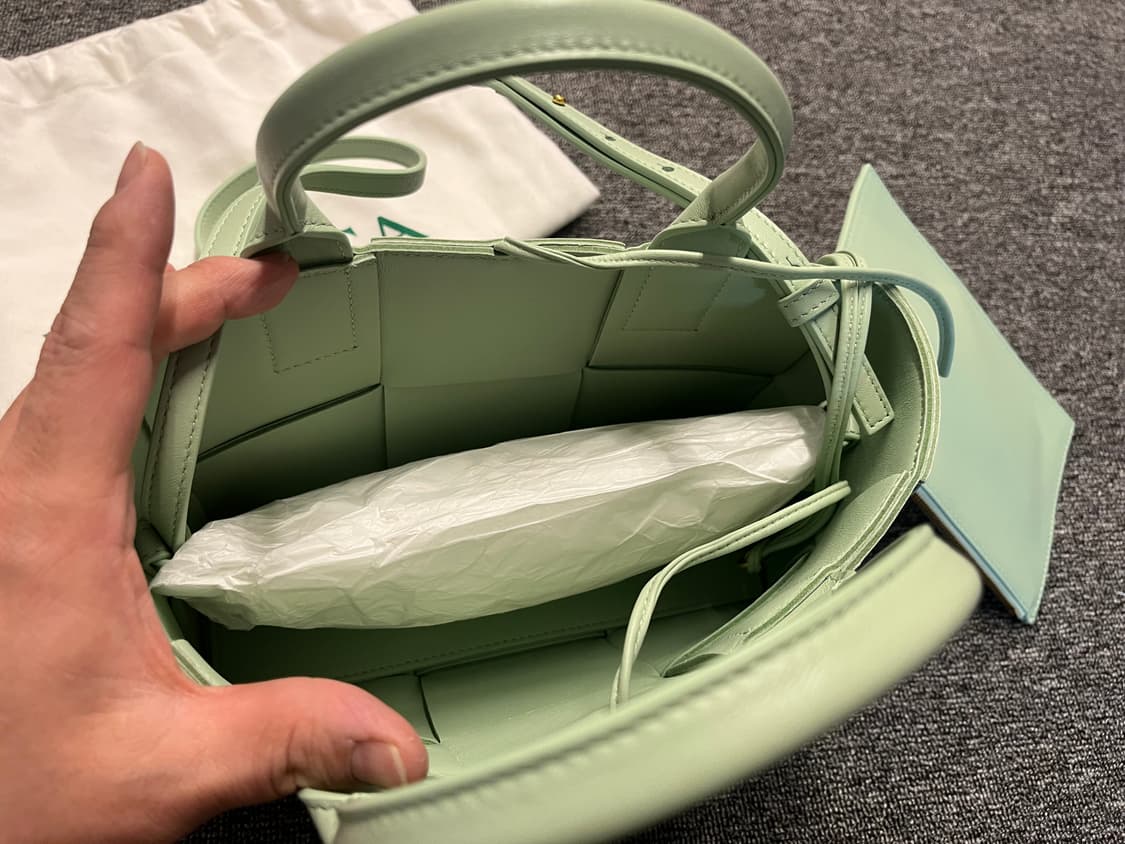 보테가베네타 미니 아르코 토트백 새제품 상품이미지5