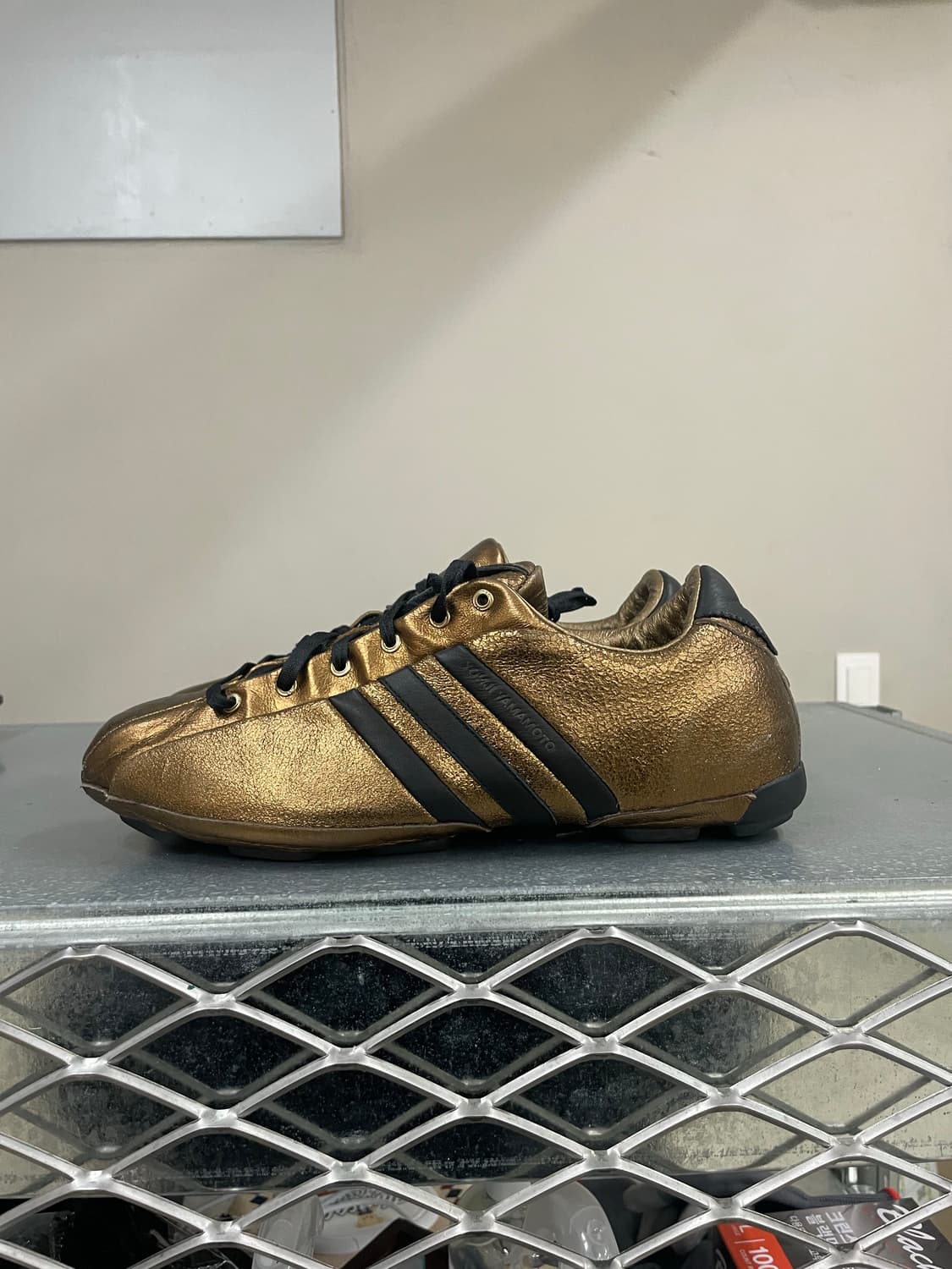 아디다스 Y-3 브론즈 골드 컬러 265 상품이미지1