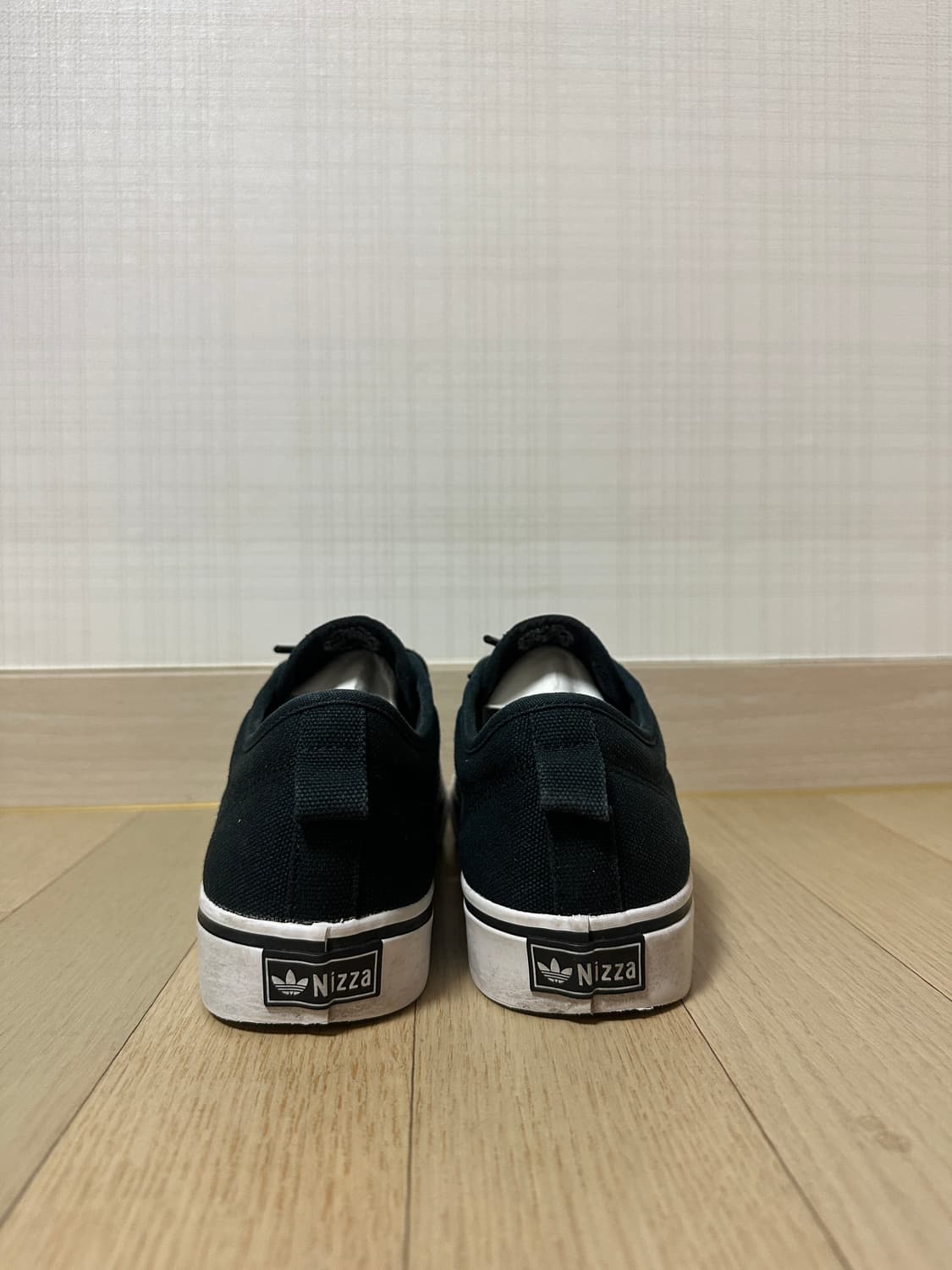 아디다스 니짜 코어 블랙 클라우드 화이트 250 상품이미지4