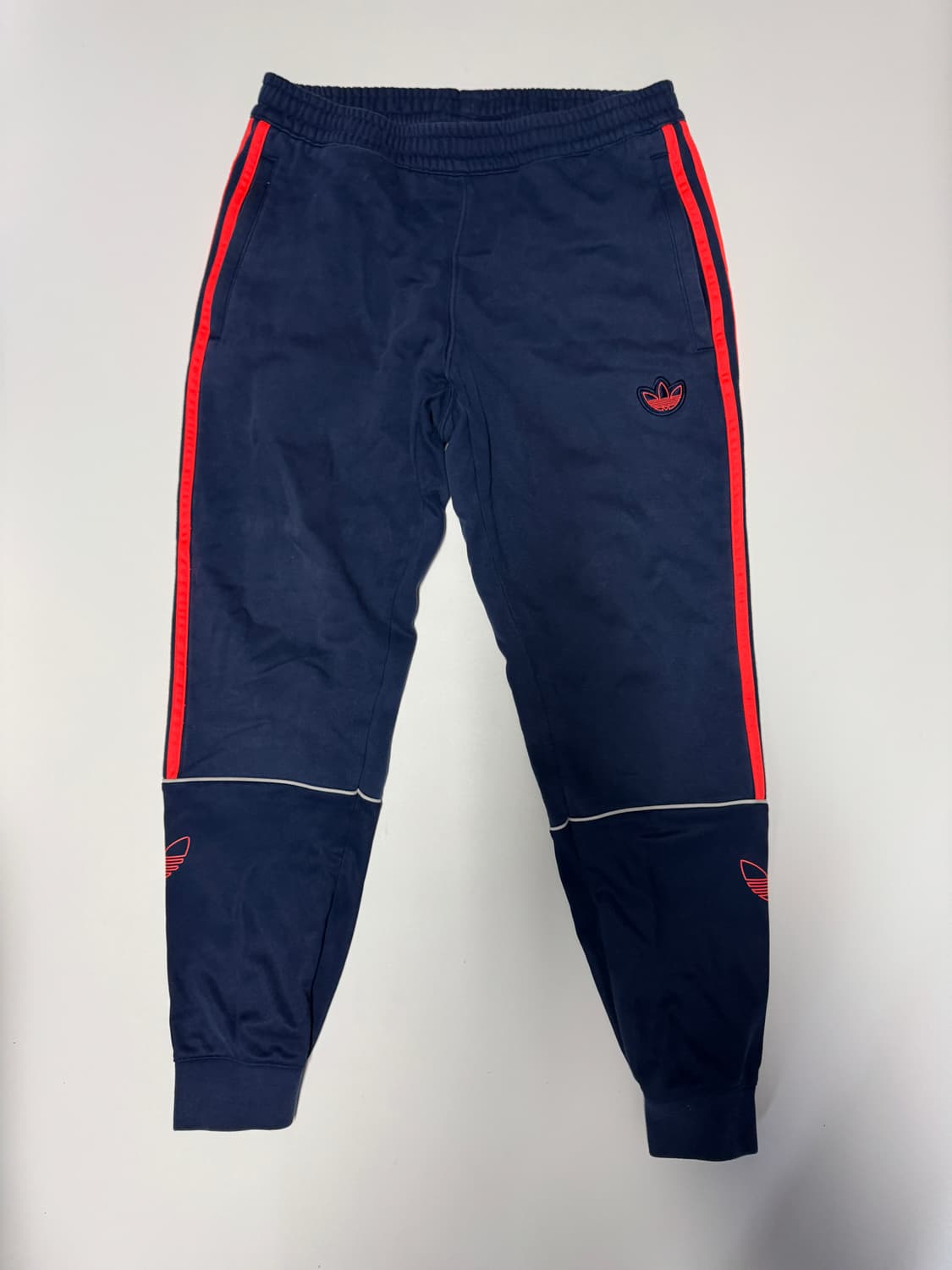 아디다스 트레포일 사이드 로고 트레이닝 셋업 맨투맨 바지 상품이미지4