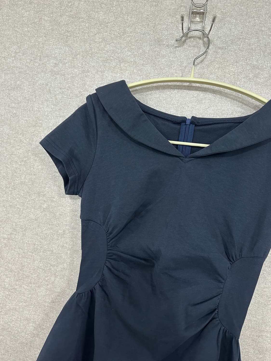 EGGKA 셔링 원피스  상품이미지4