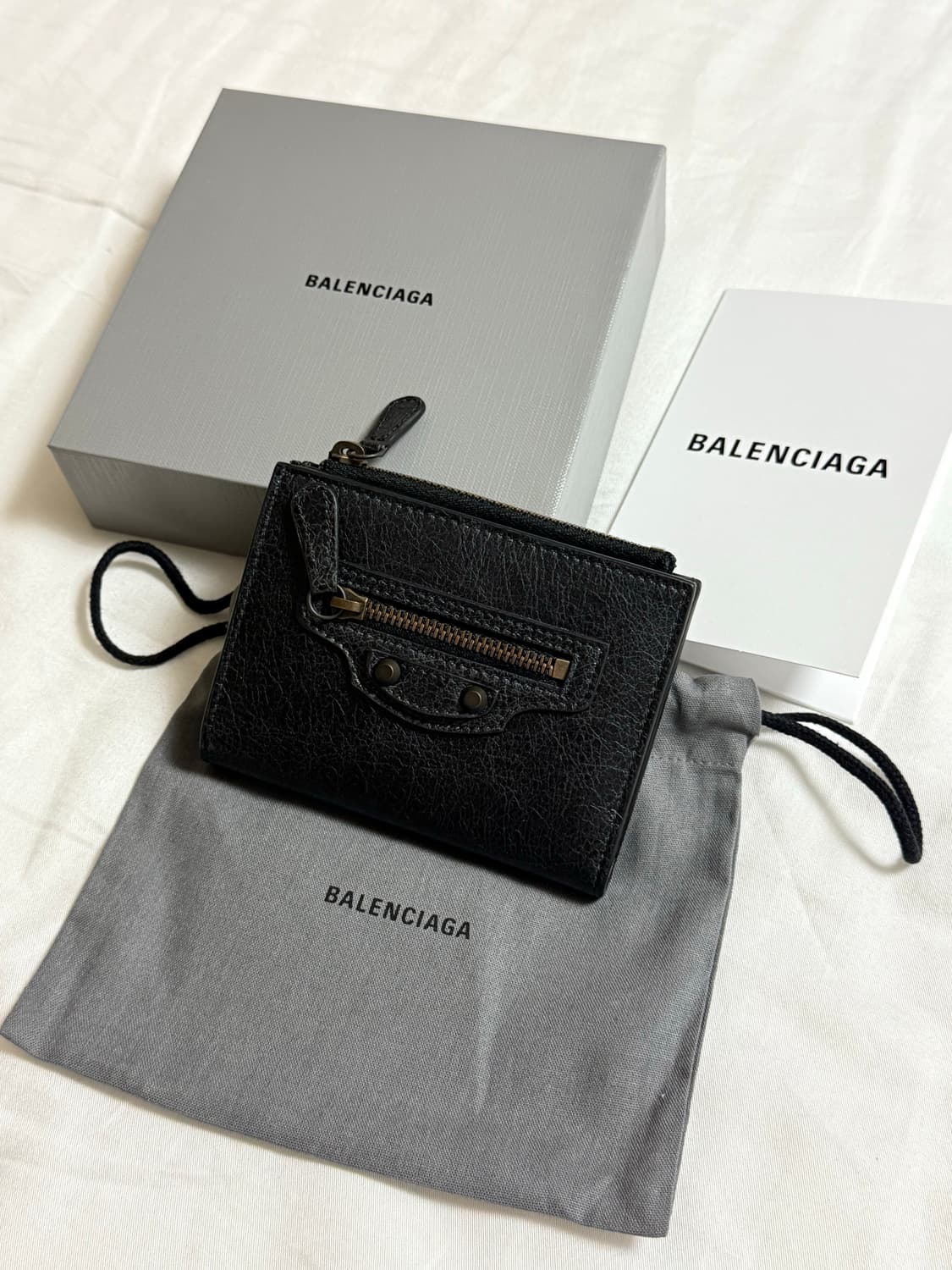 발렌시아가 르시티 바이폴드 반지갑 블랙 상품이미지1