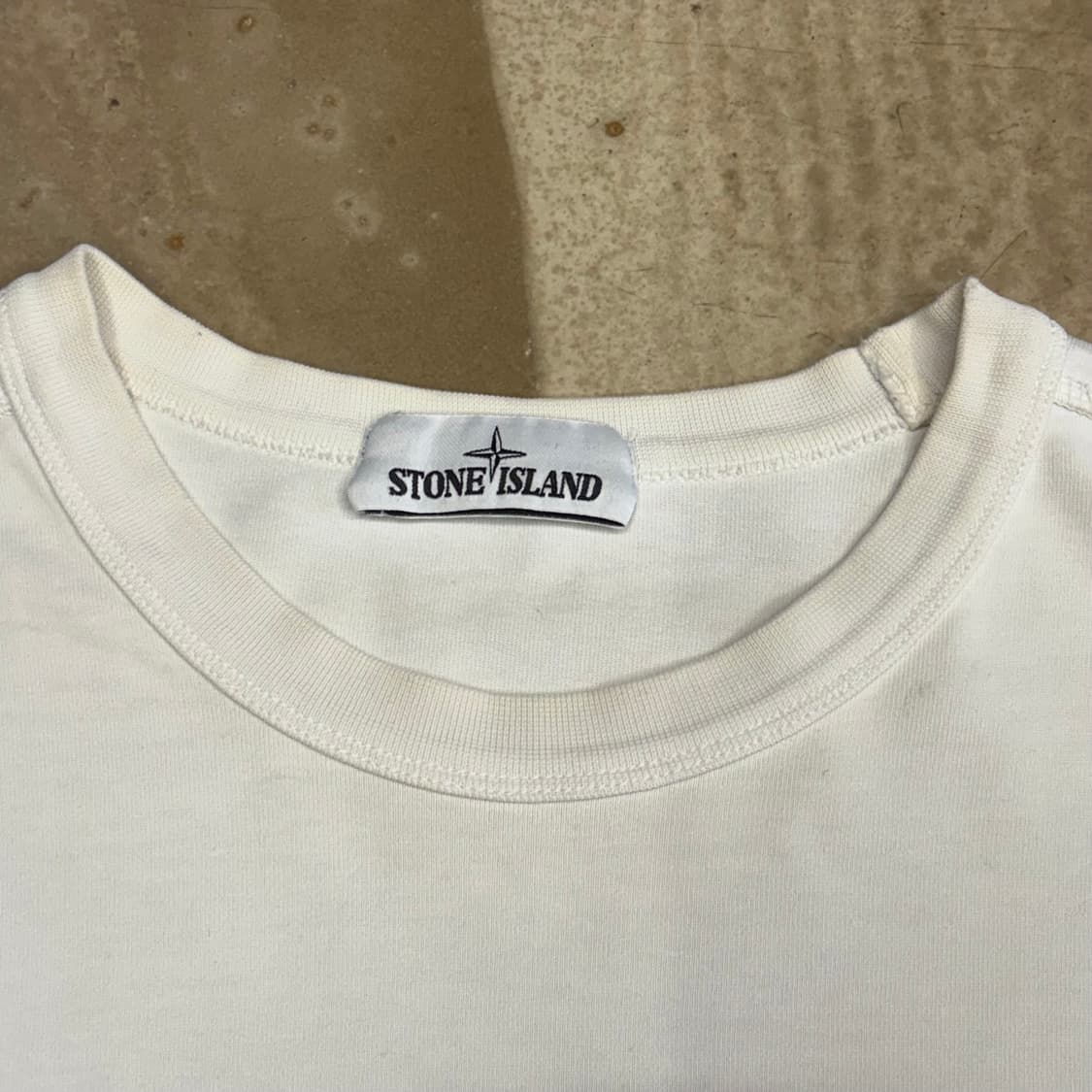 XL 스톤아일랜드 화이트 롱슬리브 상품이미지7