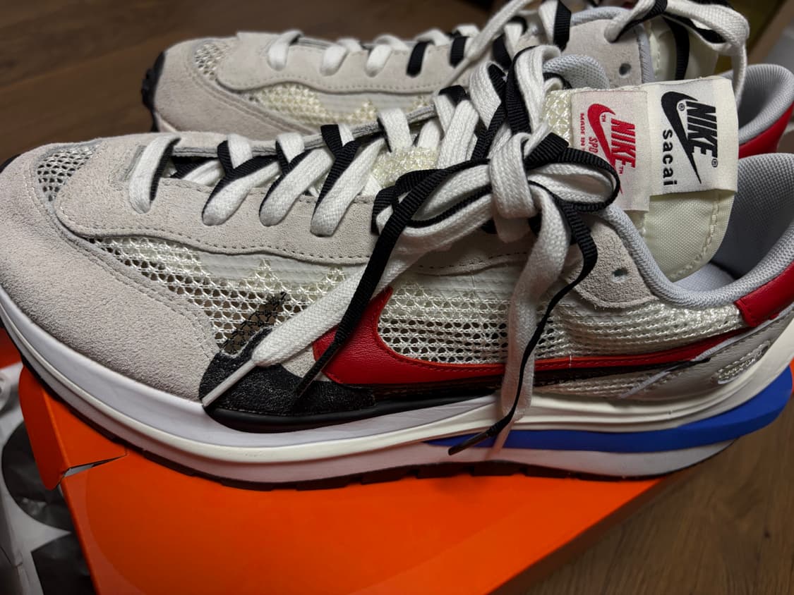 나이키 x 사카이 베이퍼와플 로얄 푸시아 상품이미지3