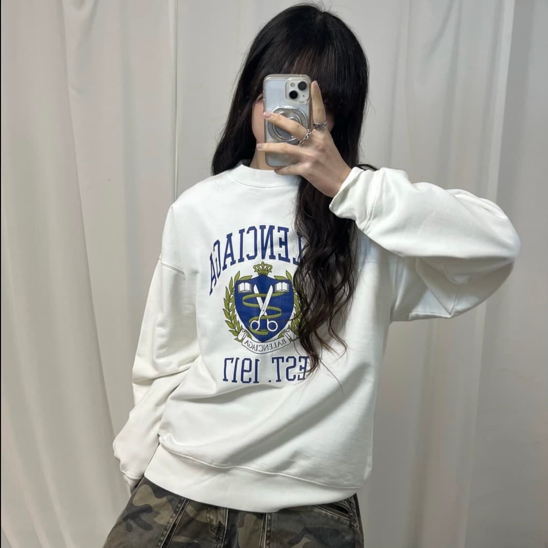 Balenciaga Sweatshirt 상품이미지2