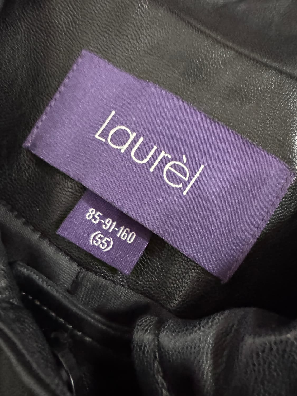 여성 Laurel 미니멀 벨티드 합성 가죽 코트 55 블랙 빈티지 상품이미지3