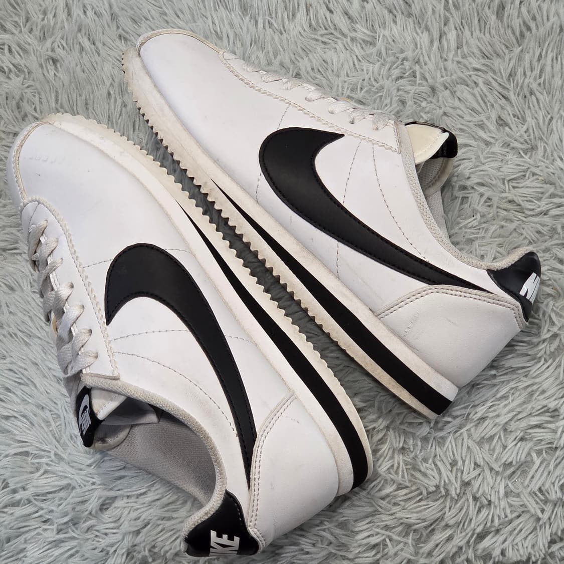 1q-19:나이키 클래식 코르테즈 화이트 블랙 (260mm) 상품이미지7