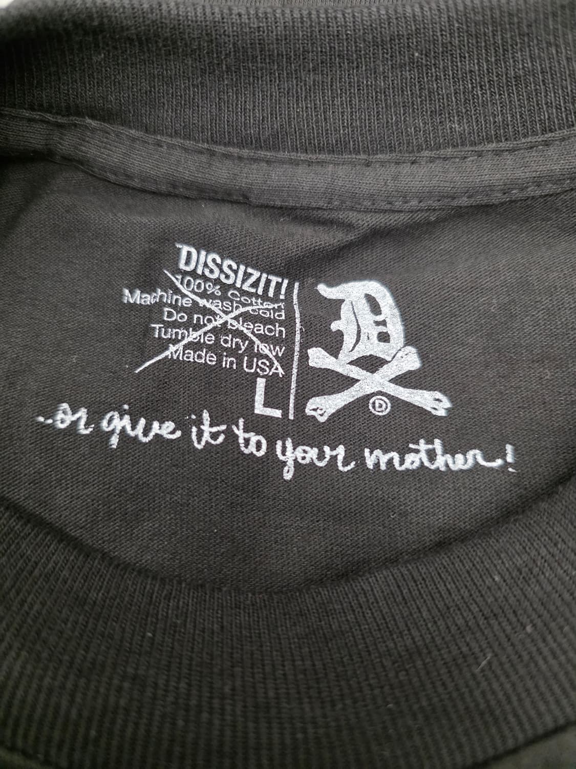 디시짓 새상품  남자 반팔티 .   싸이즈 105 상품이미지3