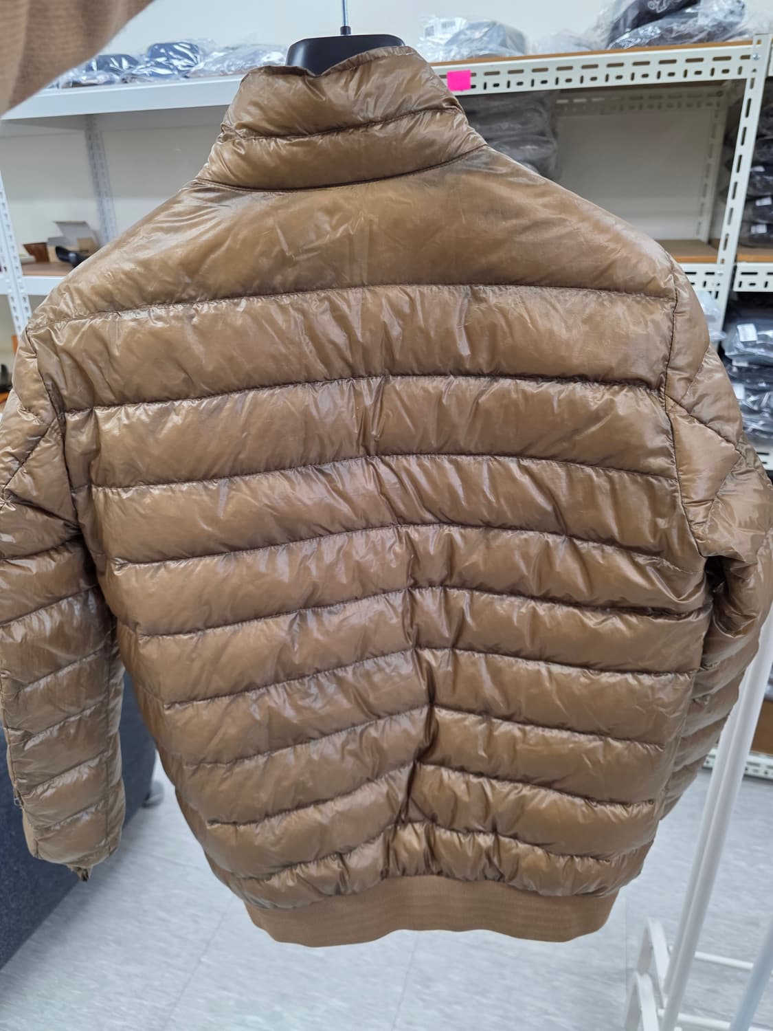 몽클레어 Delon 경량패딩 4사이즈 상품이미지2