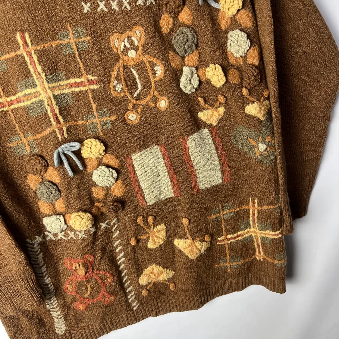 [JPN] 빈티지 핸드메이드 베어 폼폼 니트 상품이미지3