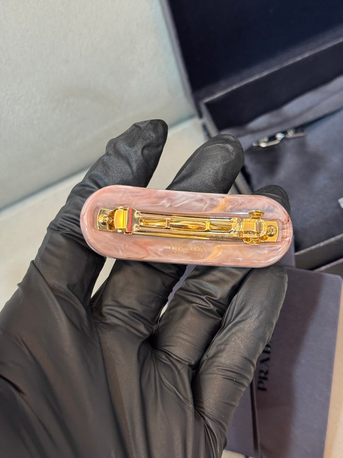 프라다 헤어 클립 상품이미지2