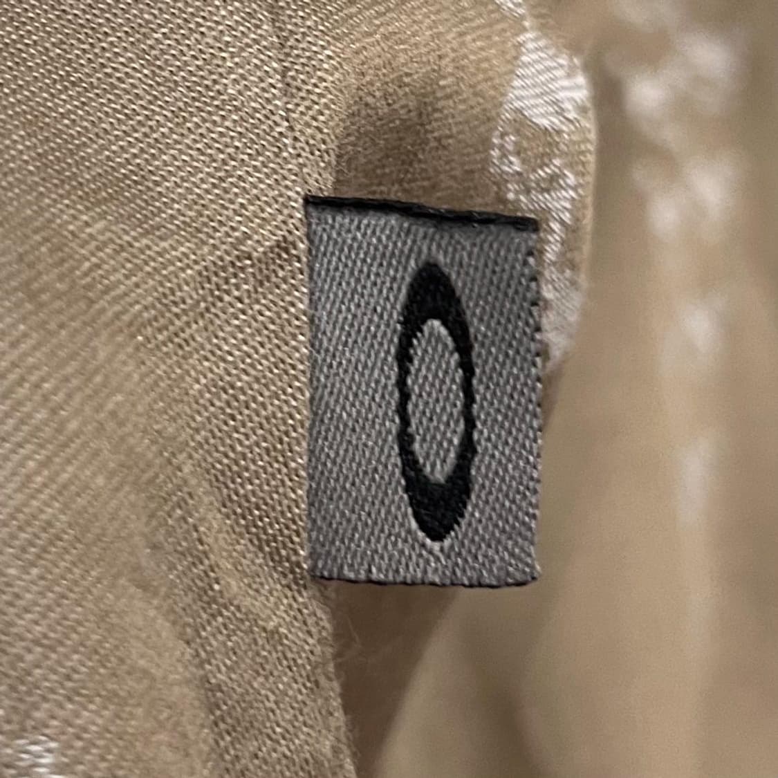 오클리 스캐터 스컬 모노그램 하프 셔츠 상품이미지6