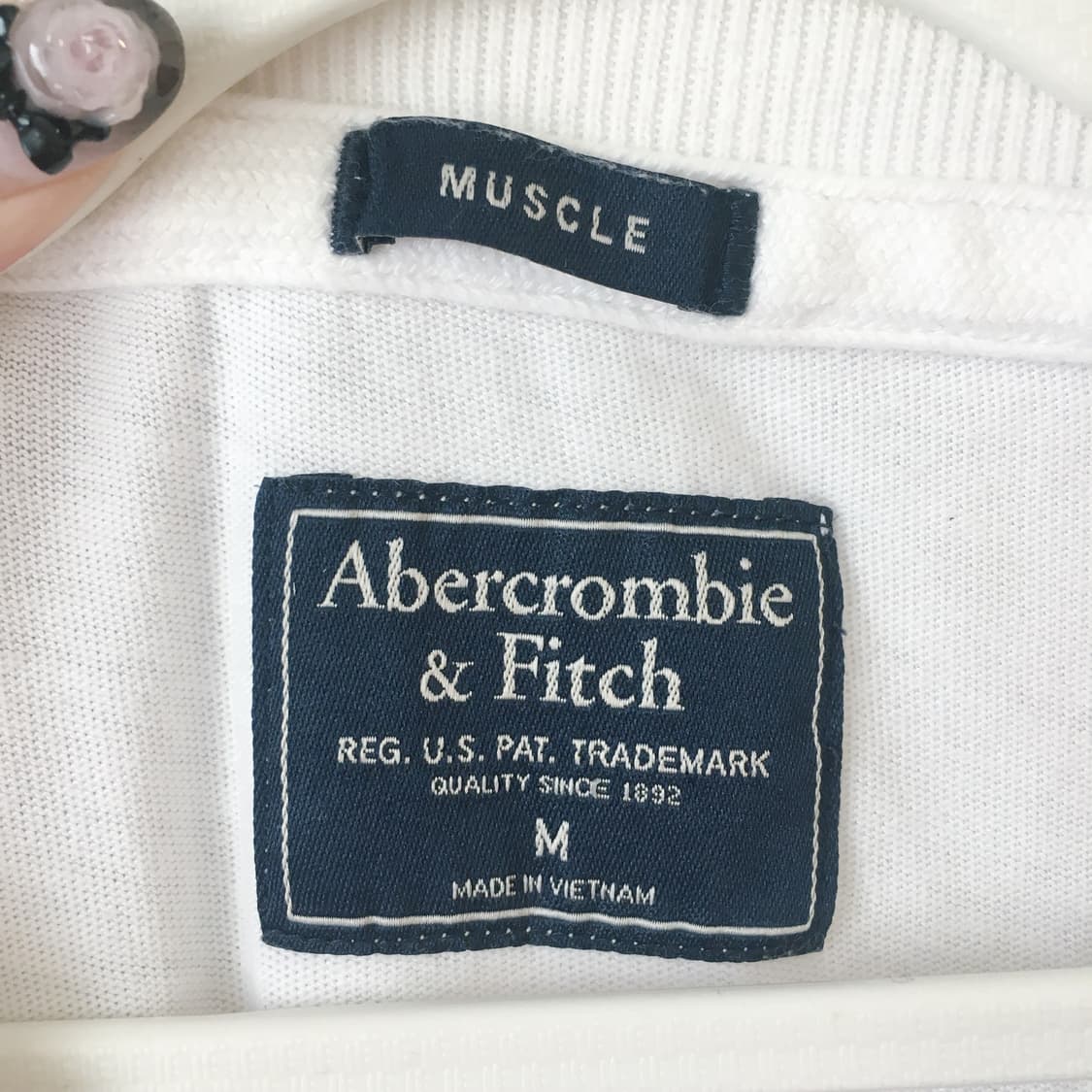 아베크롬비 화이트네이비 오버핏 반팔 상품이미지7