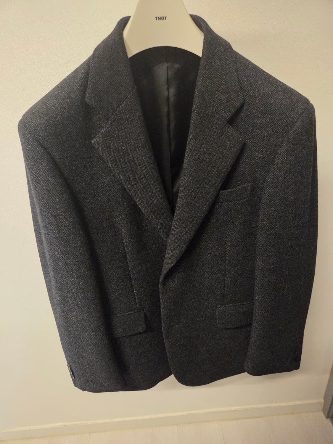 tngt 다크그레이 울 블레이저( 095사이즈,무신사 품절) 상품이미지3