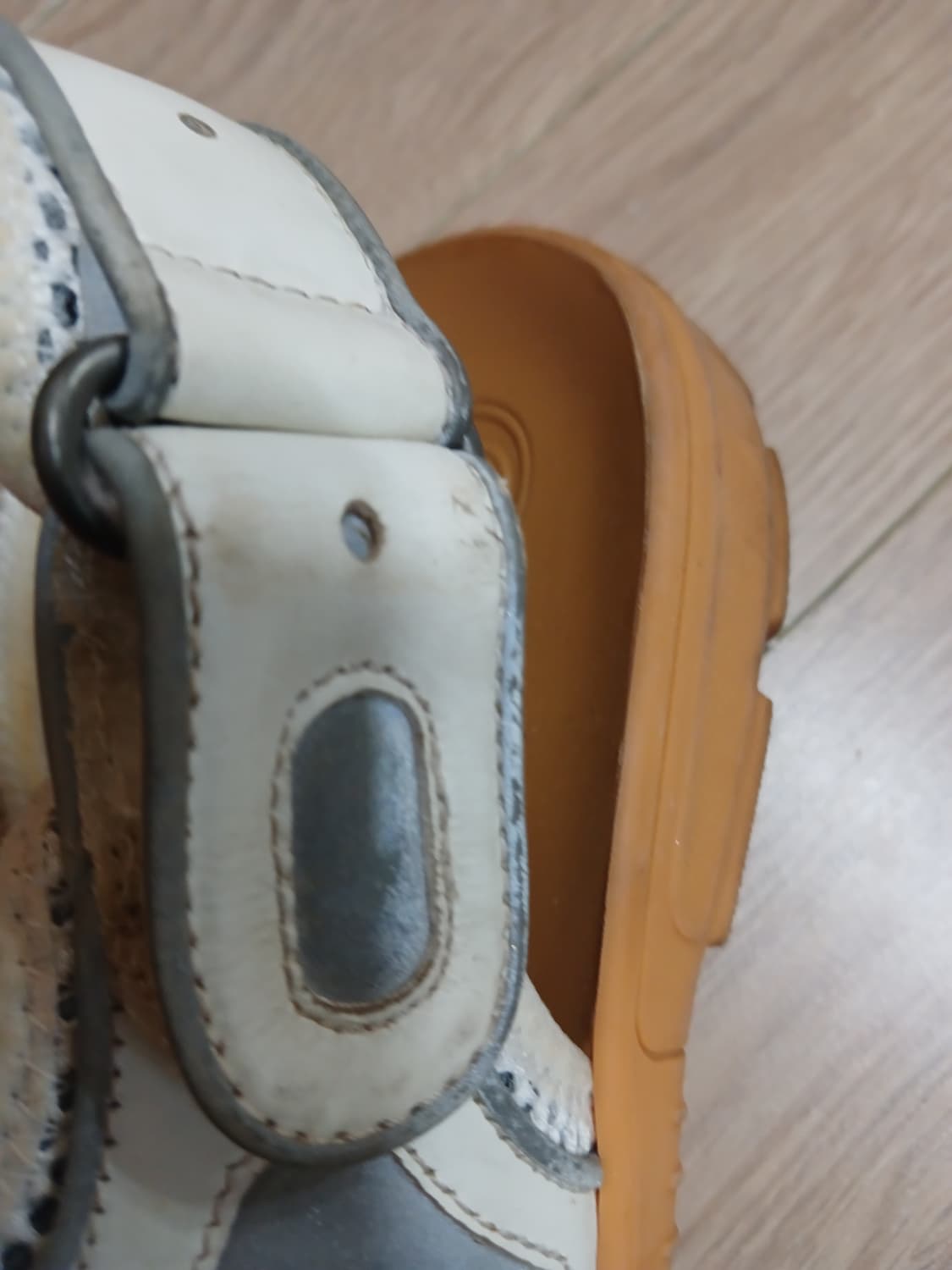 구찌 어글리ㅜ샌즐  260 상품이미지4