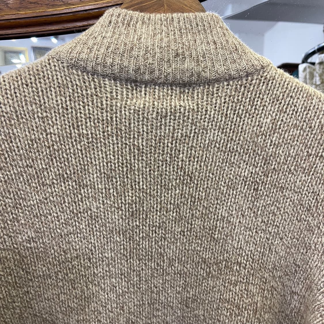 엘엘빈 집업 니트 상품이미지6