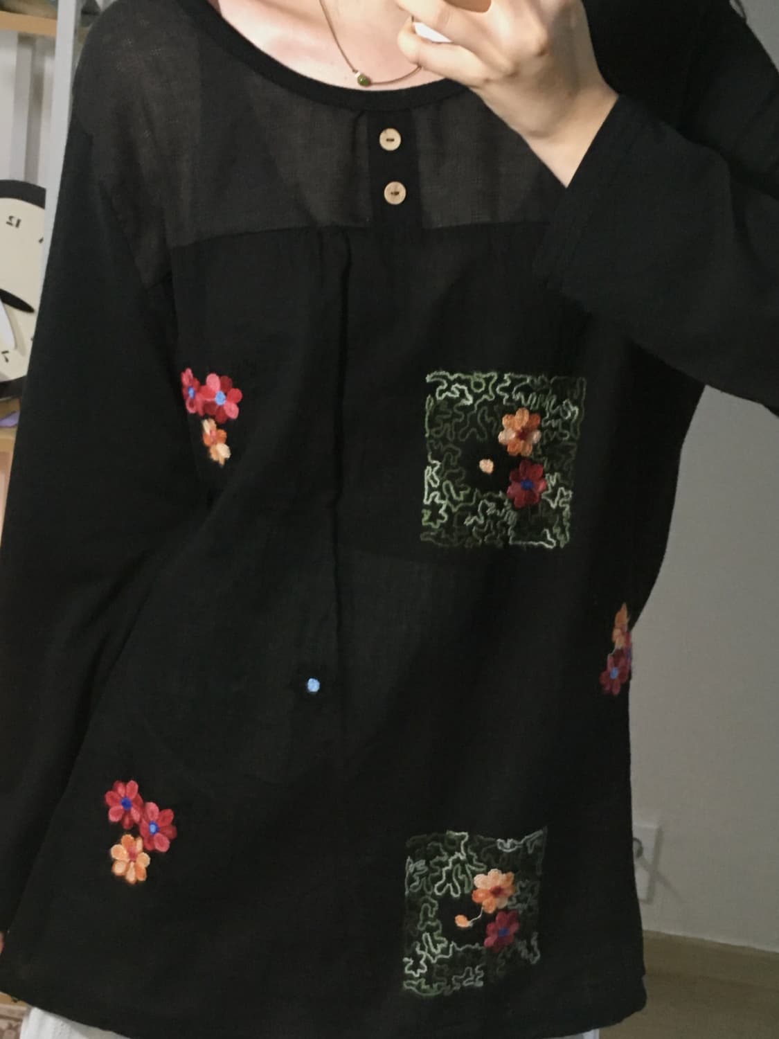 네이처 자수 블랙 top 상품이미지2