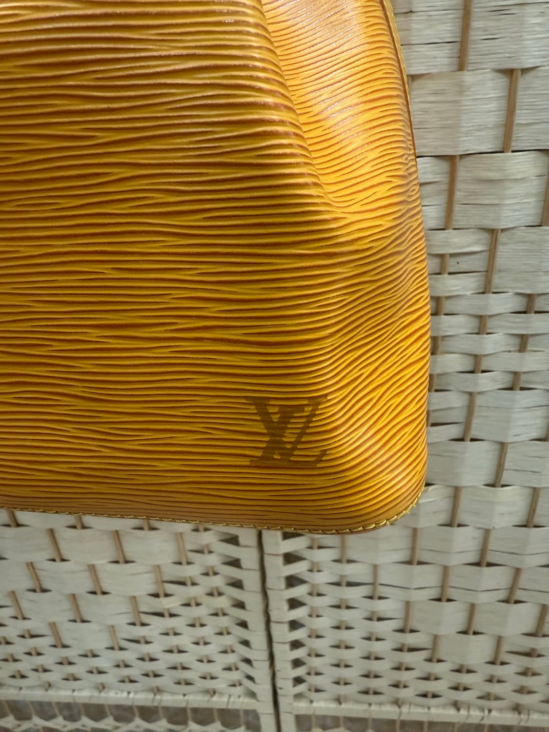 정품 루이비통 에삐 노에 팝니다 상품이미지2